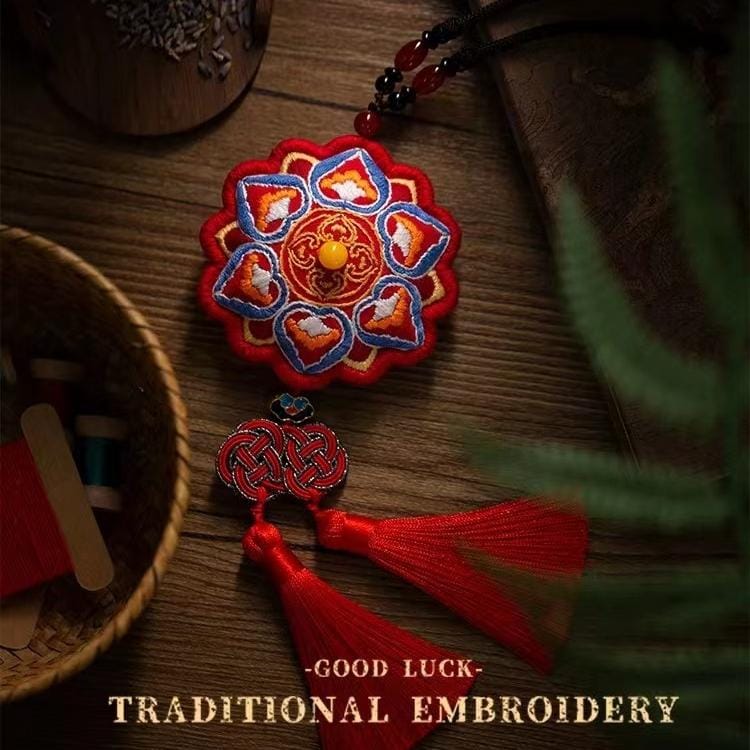 Lotus Amulet DIY Embroidery Beginner Start Kit
