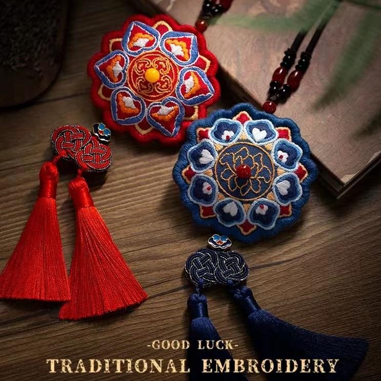 Lotus Amulet DIY Embroidery Beginner Start Kit