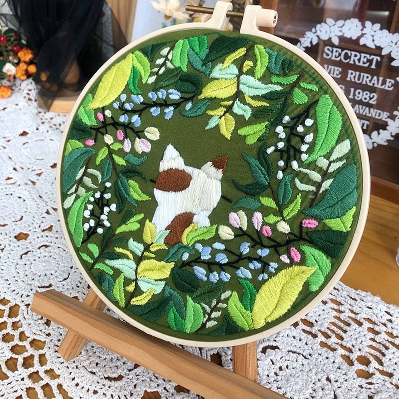 Cat in the Forest Beginner Hand Embroidery Kit