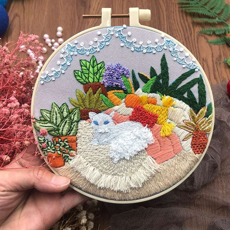 House and Cat Beginner Embroidery Kit