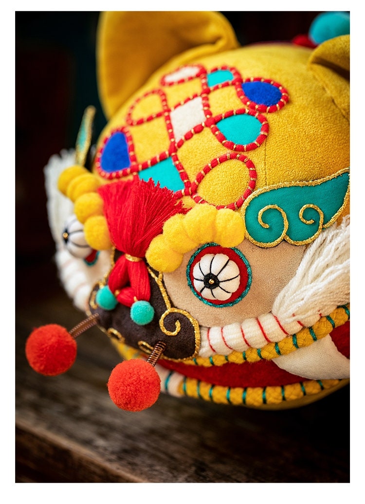 Tiger King | Handmade Embroidery Cloth Tiger Toy Doll Chinese Auspicious Lucky Signs Tiger Year New Year Creative Gift Best Wish Doll