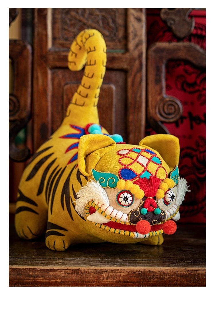 Tiger King | Handmade Embroidery Cloth Tiger Toy Doll Chinese Auspicious Lucky Signs Tiger Year New Year Creative Gift Best Wish Doll