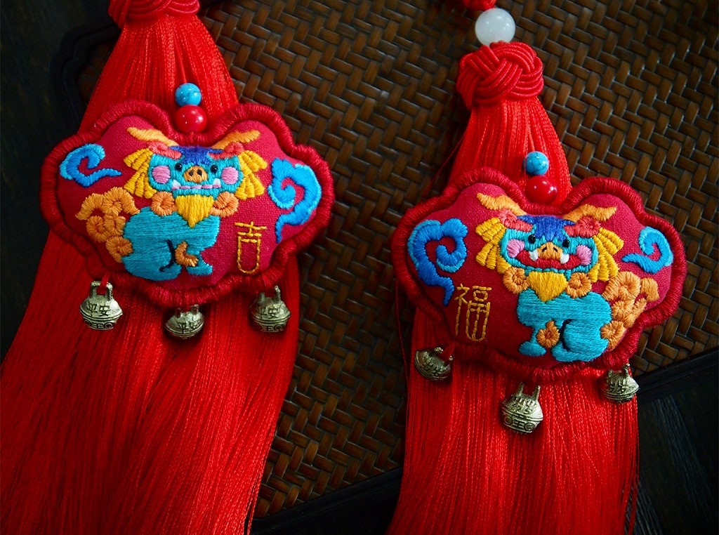 Good Luck Fortune Amulet | DIY Emrboidery Kitt