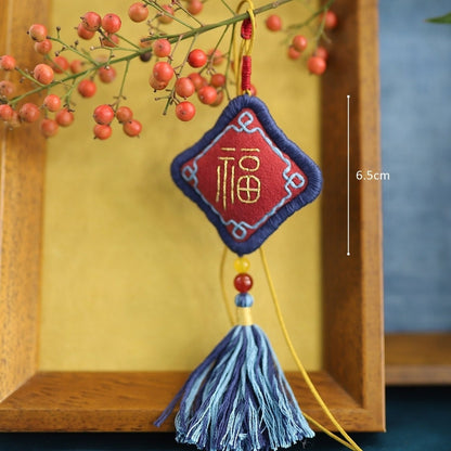 Fortune | Embroidery Amulet Kit Beginners